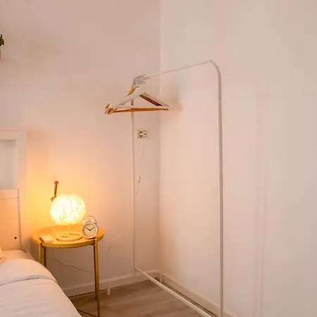 בוקרשט Domus Old Town Retreat Cozy & Central מראה חיצוני תמונה