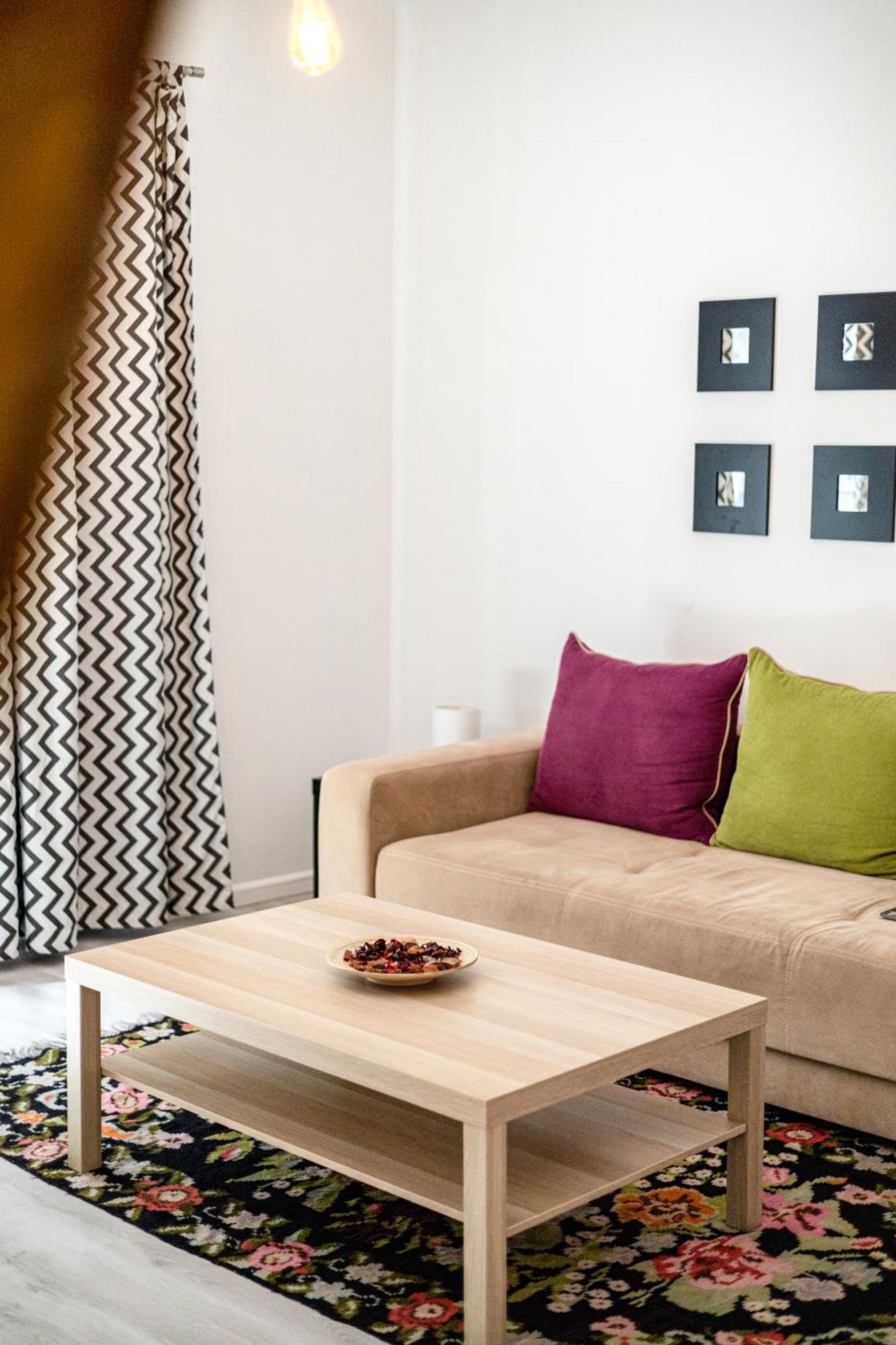 Domus Old Town Retreat Cozy & Appartamento *